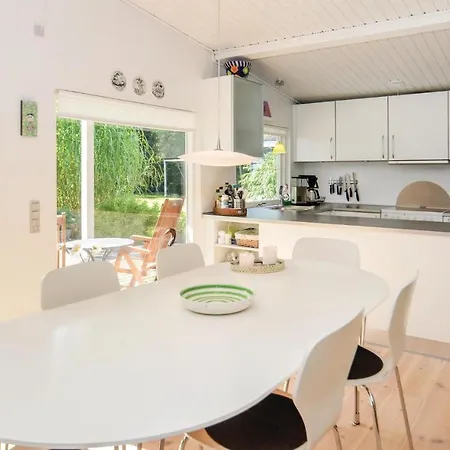 3 Bedroom In Vaeggerlose