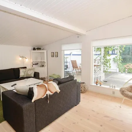 Hébergement de vacances Three-bedroom In Vaggerlose