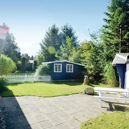 Hébergement de vacances Three-bedroom In Vaggerlose